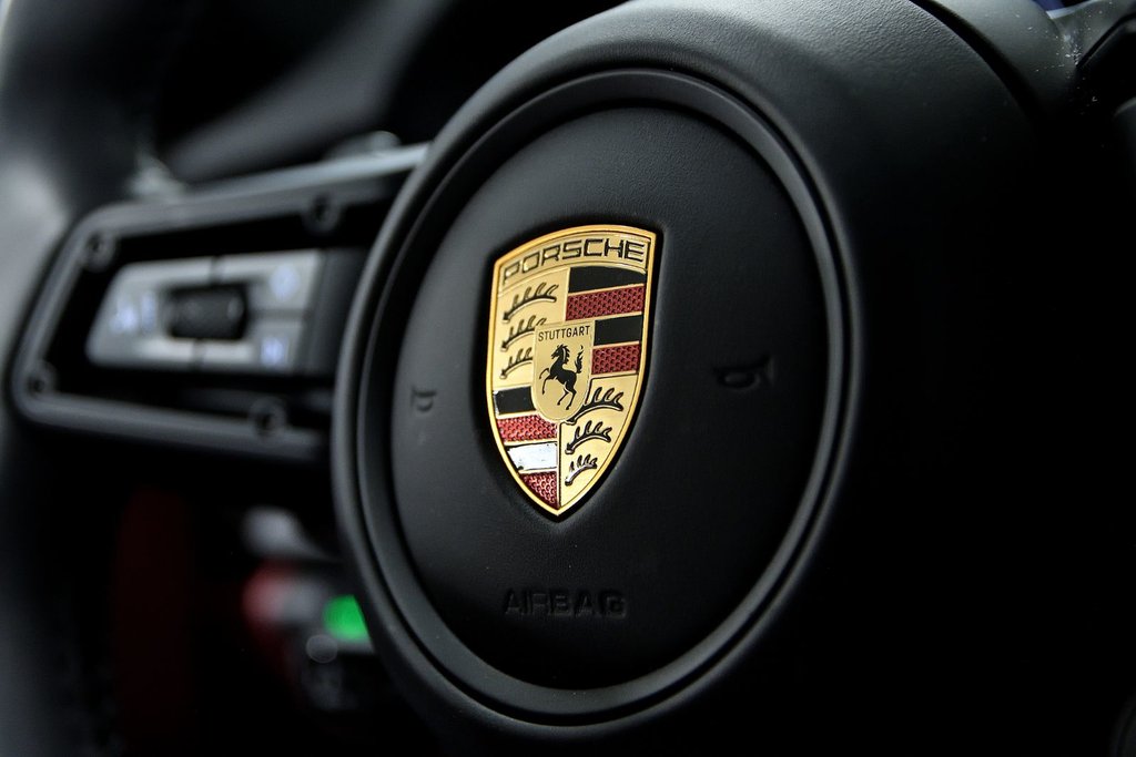 Porsche 911 Carrera S 2025 à Laval, Québec - 22 - w1024h768px