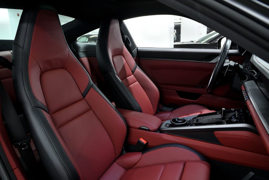 Porsche 911 Carrera S 2025 à Laval, Québec - 29 - w1024h768px