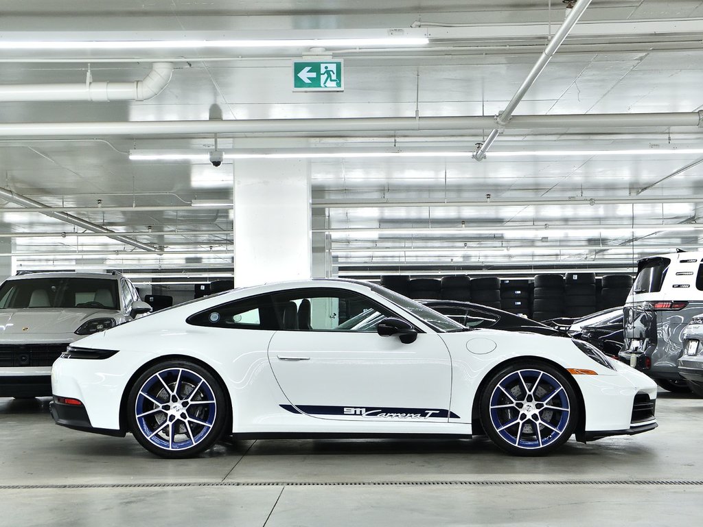 2025 Porsche 911 Carrera 4S in Laval, Quebec - 2 - w1024h768px