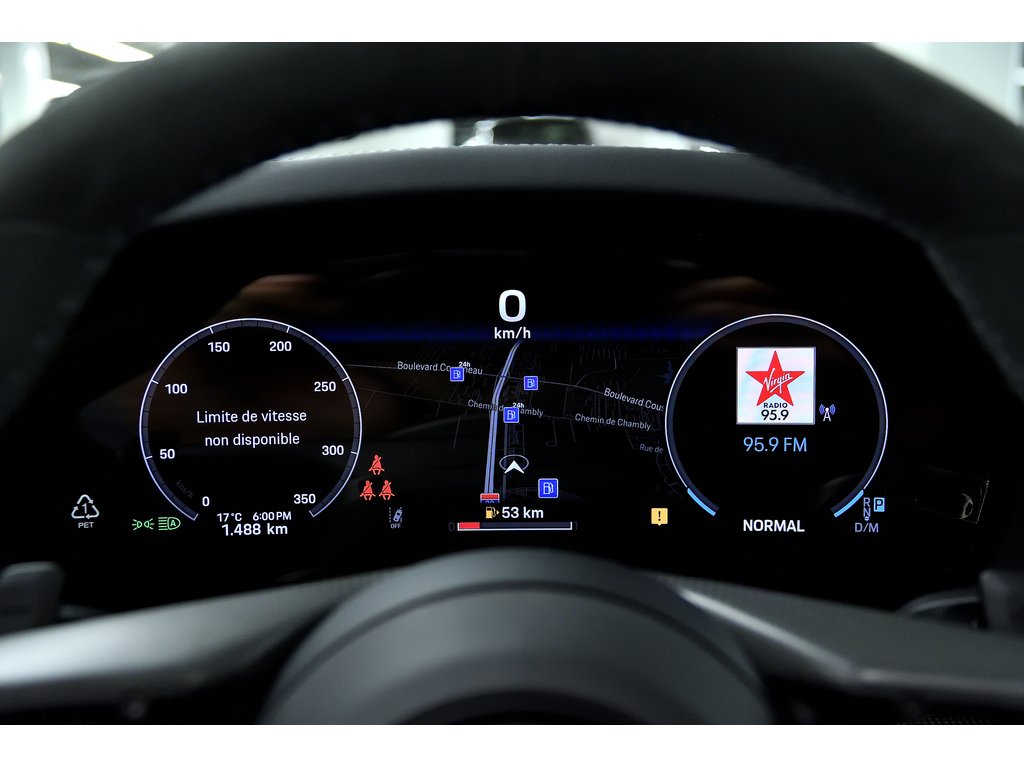 Porsche 911 GTS Cabriolet / Premium / Sport Chrono / BOSE 2026 à Laval, Québec - 32 - w1024h768px