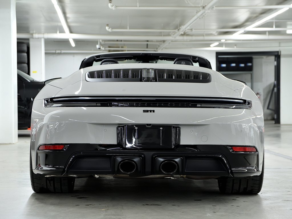 Porsche 911 GTS Cabriolet / Premium / Sport Chrono / BOSE 2026 à Laval, Québec - 42 - w1024h768px