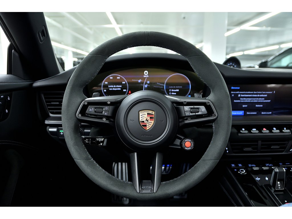 Porsche 911 GTS Cabriolet / Premium / Sport Chrono / BOSE 2026 à Laval, Québec - 20 - w1024h768px