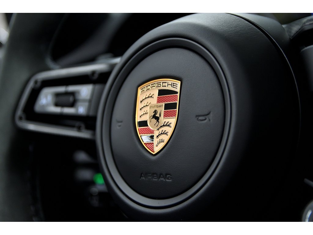 Porsche 911 GTS Cabriolet / Premium / Sport Chrono / BOSE 2026 à Laval, Québec - 21 - w1024h768px