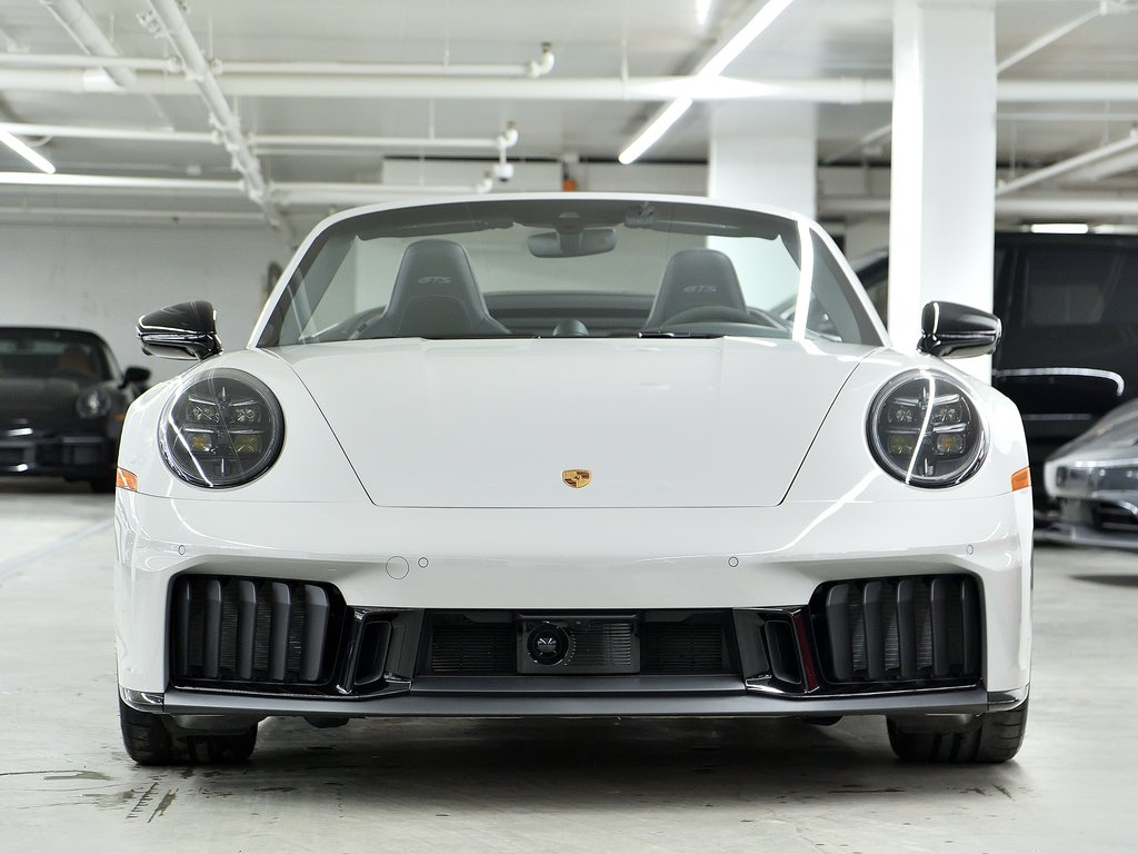 Porsche 911 GTS Cabriolet / Premium / Sport Chrono / BOSE 2026 à Laval, Québec - 41 - w1024h768px