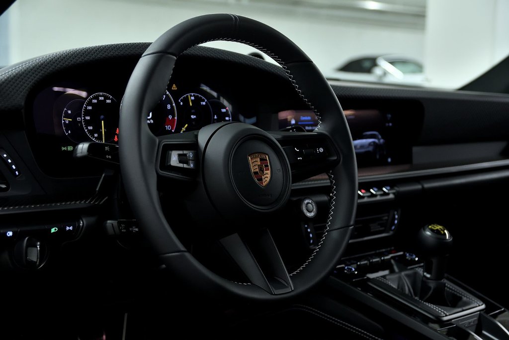 Porsche 911 GT3 Touring 2026 à Laval, Québec - 31 - w1024h768px
