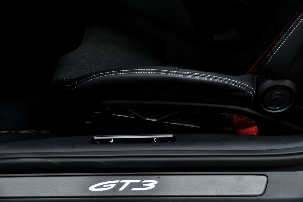 Porsche 911 GT3 2026 à Laval, Québec - 44 - w1024h768px