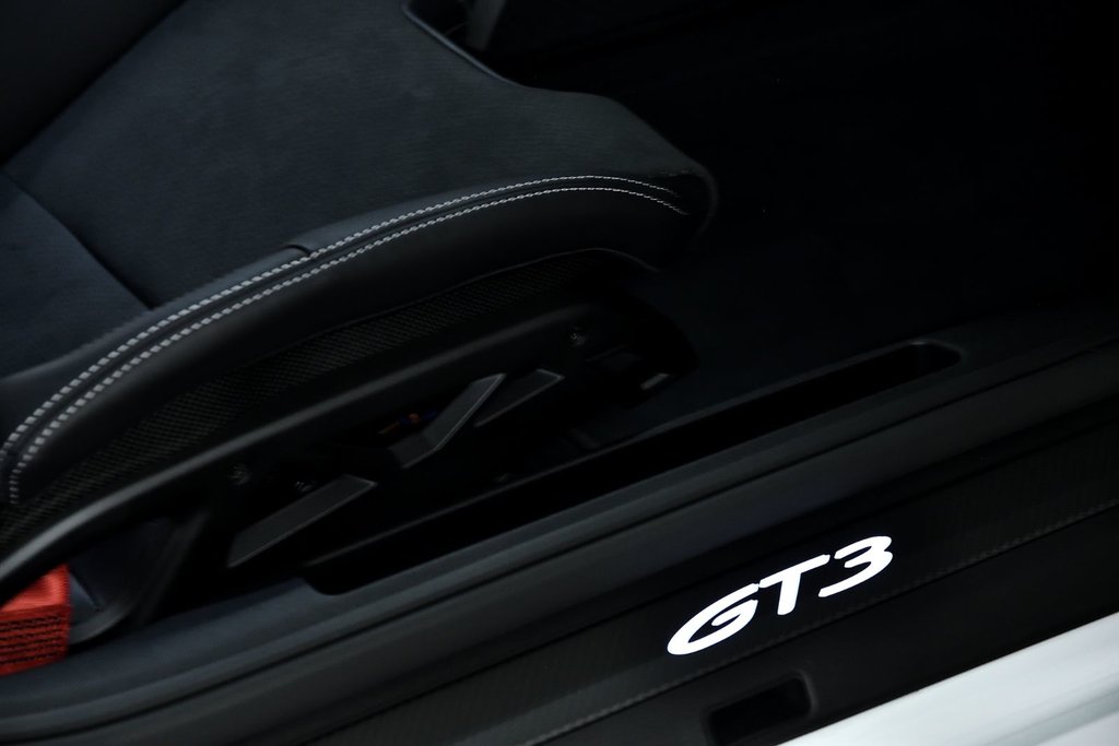 Porsche 911 GT3 2026 à Laval, Québec - 45 - w1024h768px