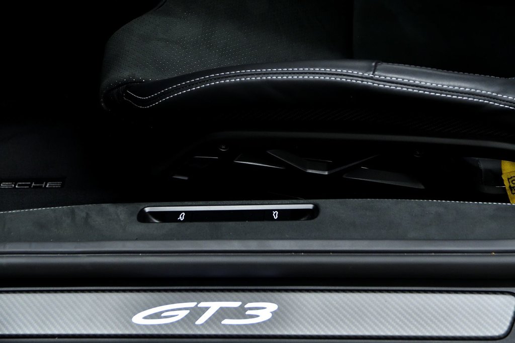 Porsche 911 GT3 2026 à Laval, Québec - 18 - w1024h768px