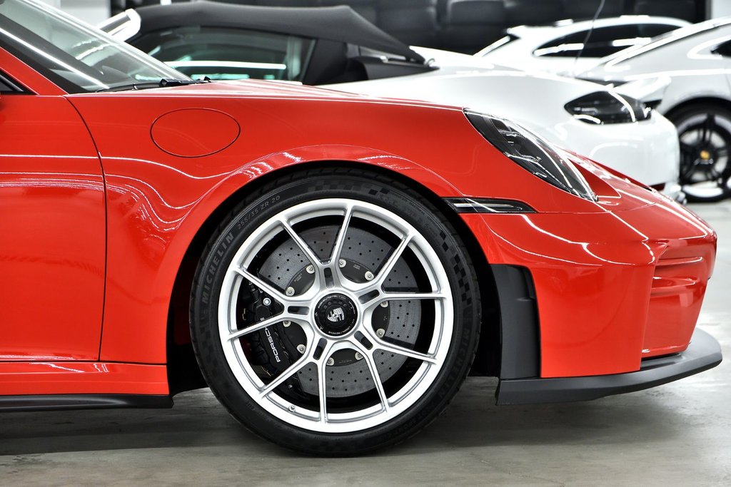 2026 Porsche 911 GT3 Touring in Laval, Quebec - 9 - w1024h768px
