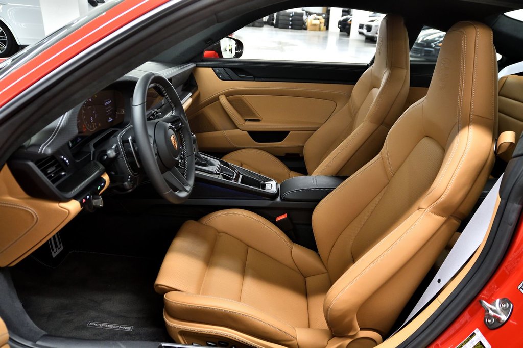 2026 Porsche 911 GT3 Touring in Laval, Quebec - 14 - w1024h768px