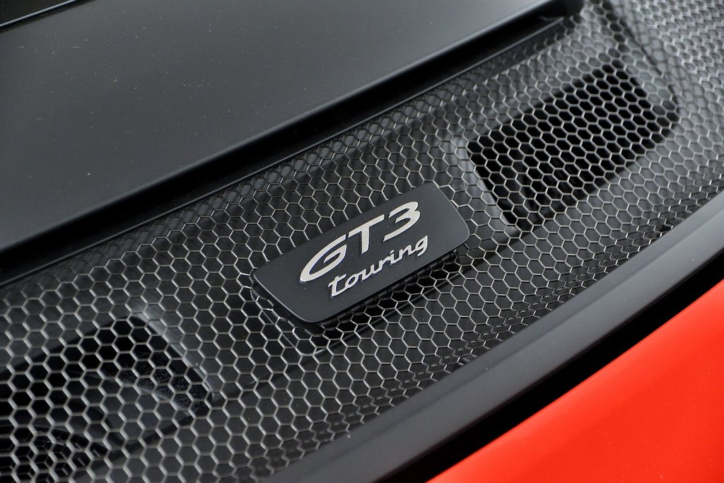 2026 Porsche 911 GT3 Touring in Laval, Quebec - 39 - w1024h768px
