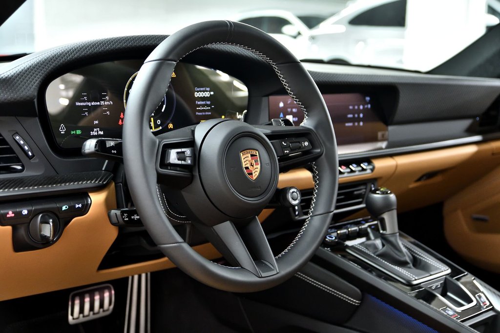 2026 Porsche 911 GT3 Touring in Laval, Quebec - 11 - w1024h768px