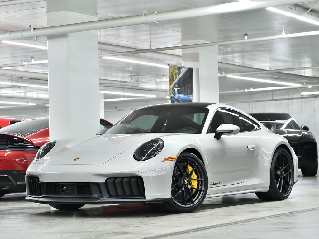 Porsche 911 Carrera GTS 2026 à Laval, Québec - 1 - w1024h768px