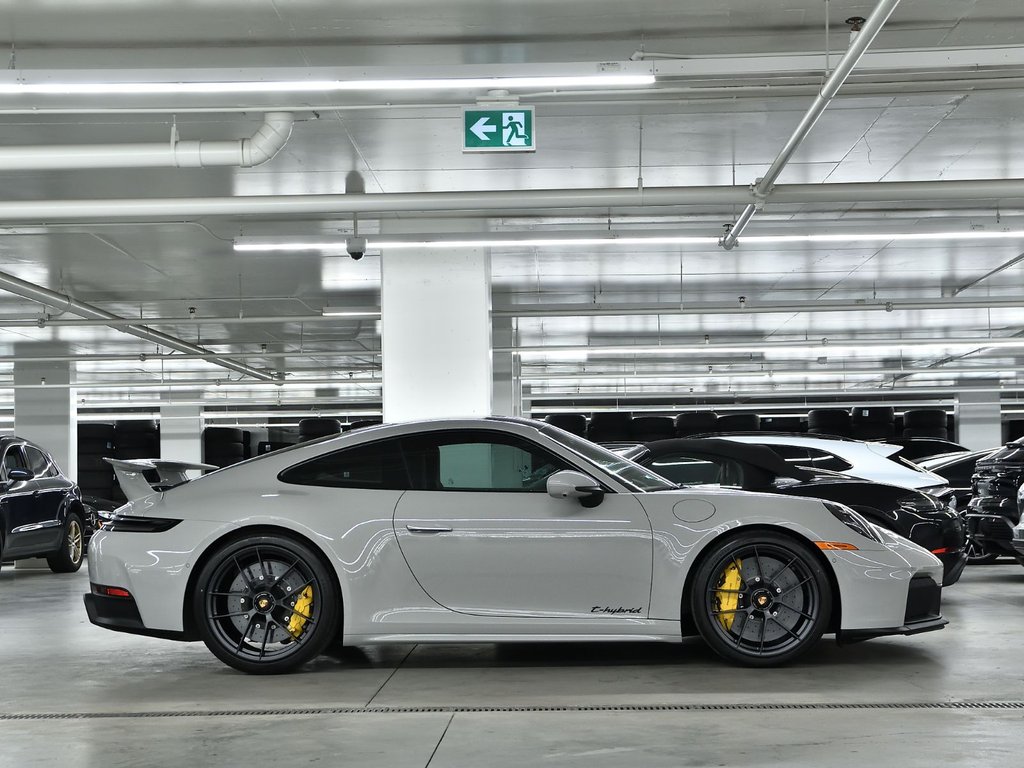 Porsche 911 Carrera GTS 2026 à Laval, Québec - 2 - w1024h768px