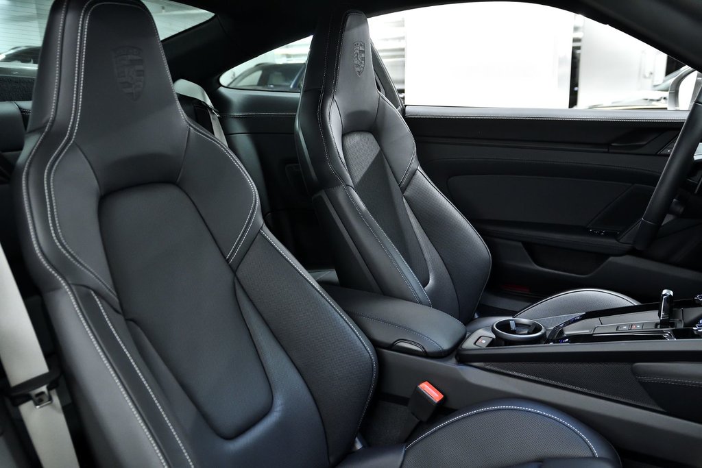 Porsche 911 Carrera GTS 2026 à Laval, Québec - 35 - w1024h768px