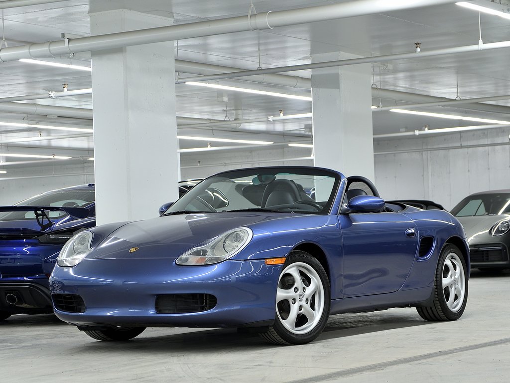 1998 Porsche Boxster 2dr Roadster Manual in Laval, Quebec - 1 - w1024h768px