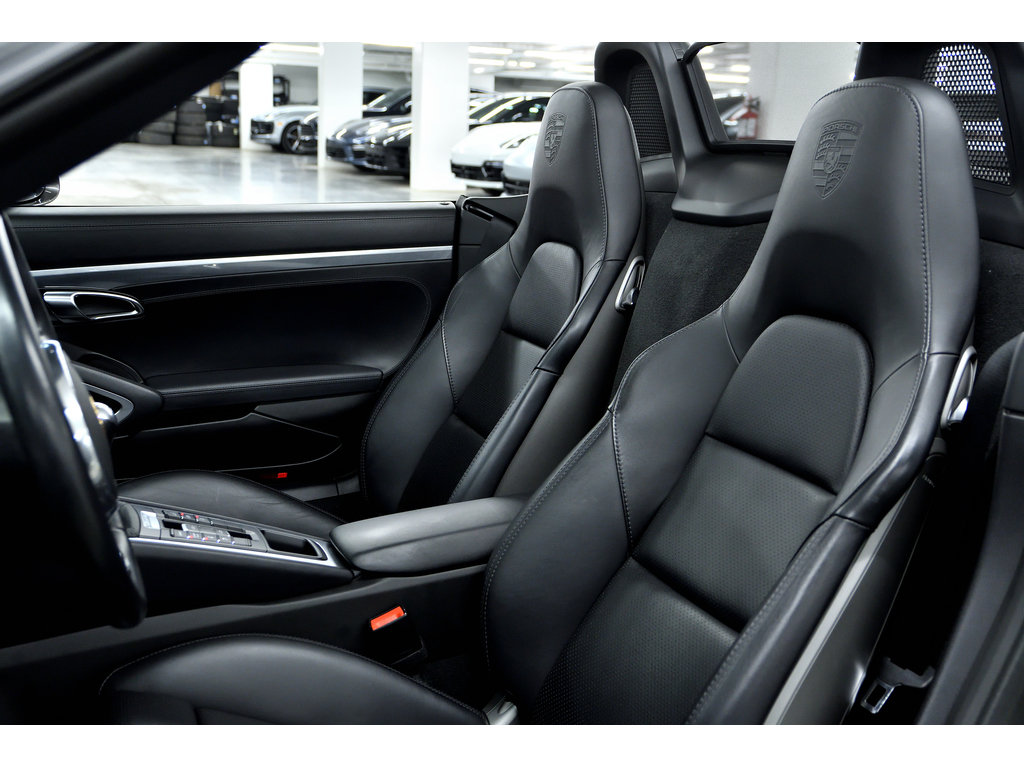 Porsche Boxster GTS / 6 SPD / SPORT EXHAUST / BURMESTER HIGH END 2015 à Laval, Québec - 18 - w1024h768px