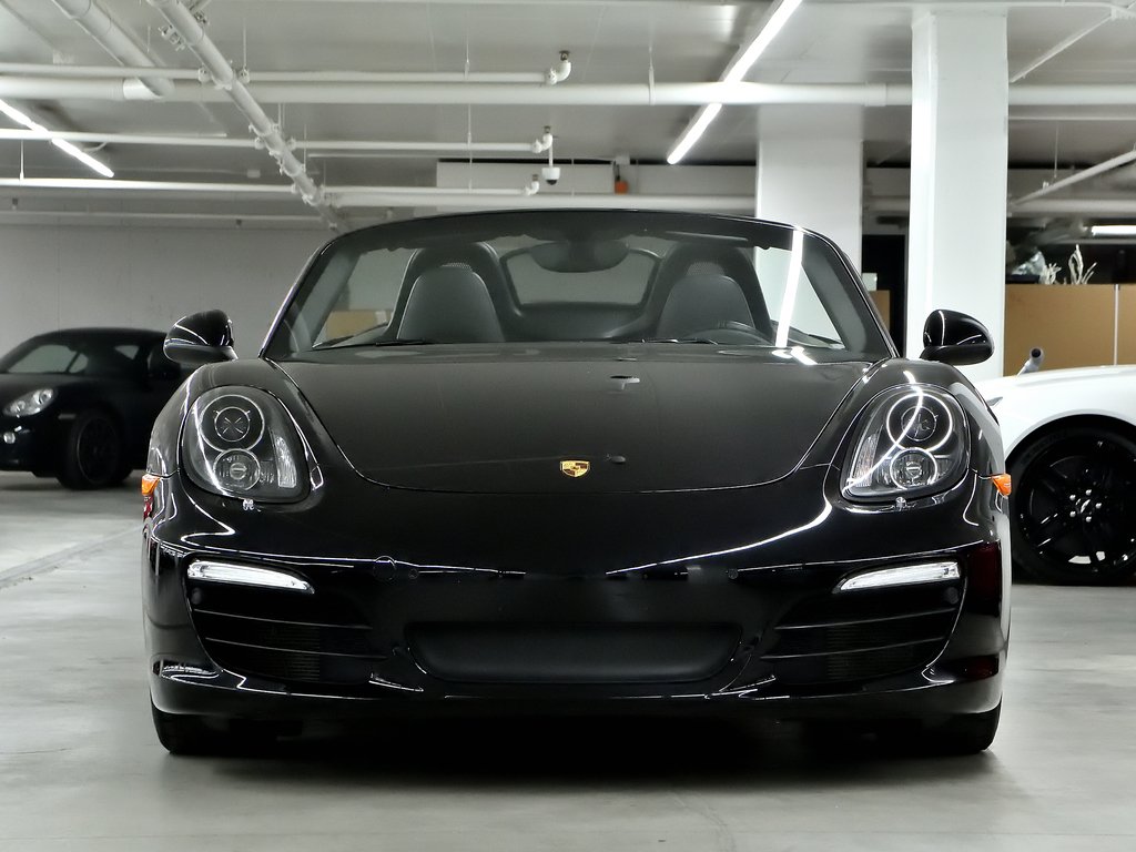 2016 Porsche Boxster Black Edition / Sport Exhaust / BOSE in Laval, Quebec - 5 - w1024h768px