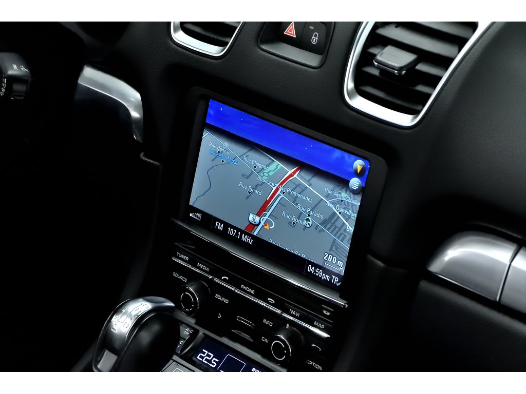 2016 Porsche Boxster Black Edition / Sport Exhaust / BOSE in Laval, Quebec - 31 - w1024h768px