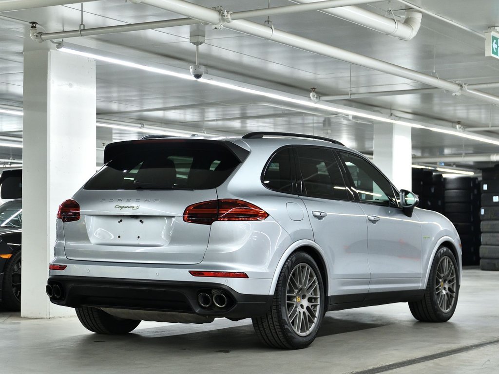 Porsche Cayenne S E-Hybrid Platinum Edition 2018 à Laval, Québec - 3 - w1024h768px