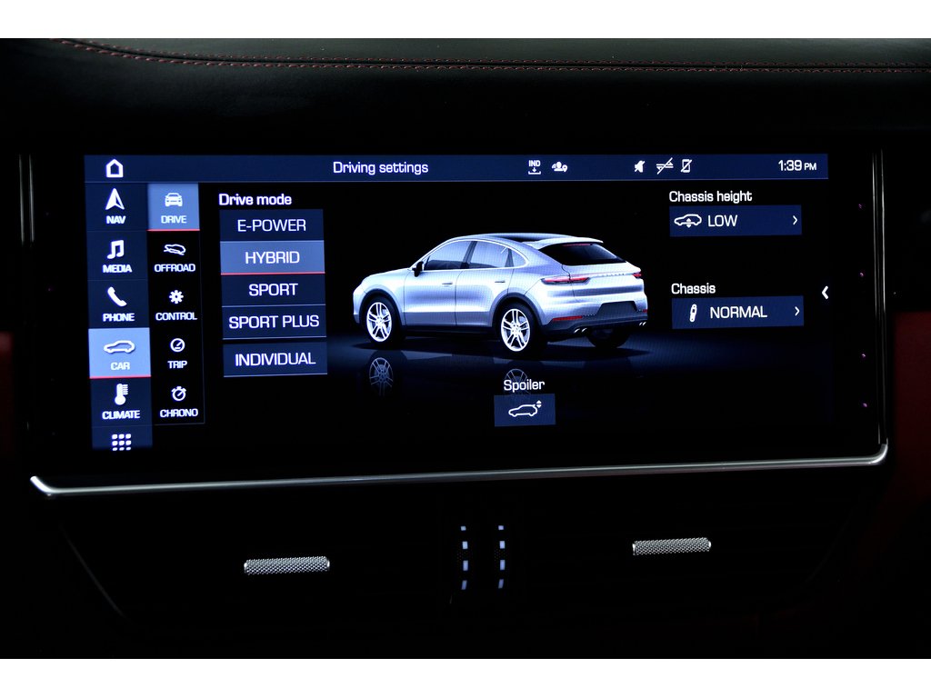 2020 Porsche Cayenne E-Hybrid Coupe AWD / Premium Pack / Air Suspension in Laval, Quebec - 28 - w1024h768px