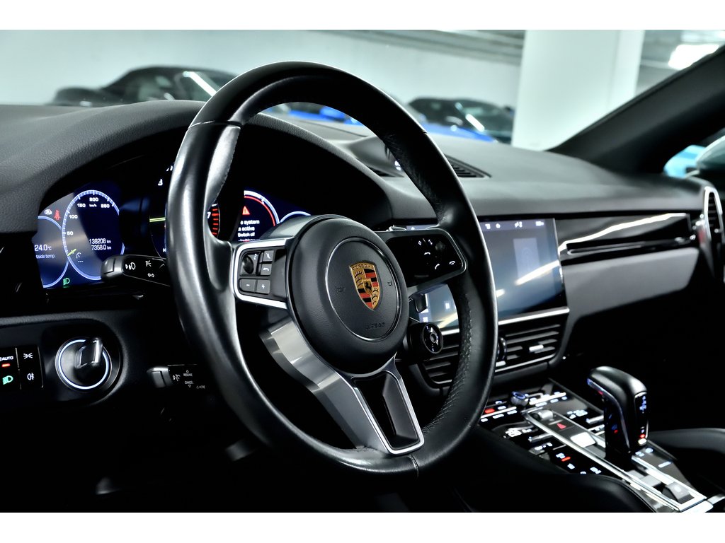 Porsche Cayenne E-Hybrid Coupe AWD / Trailer Hitch / BOSE 2020 à Laval, Québec - 11 - w1024h768px