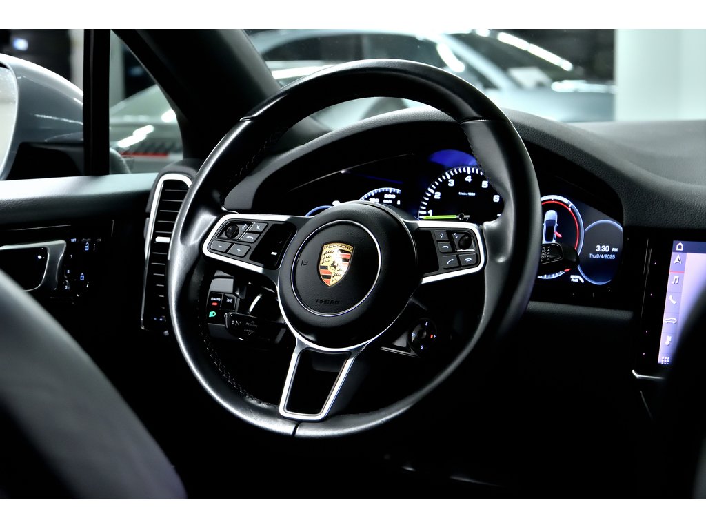Porsche Cayenne E-Hybrid Coupe AWD / Trailer Hitch / BOSE 2020 à Laval, Québec - 41 - w1024h768px