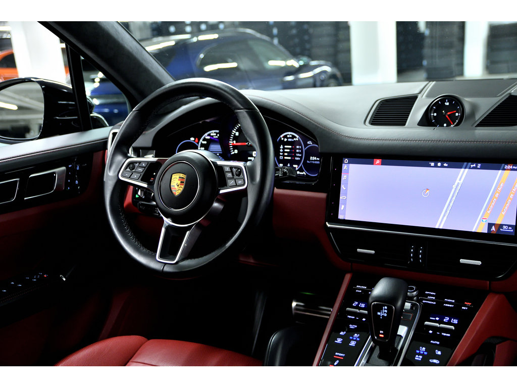 Porsche Cayenne GTS AWD / Premium Plus Package / BOSE / ACC 2021 à Laval, Québec - 23 - w1024h768px