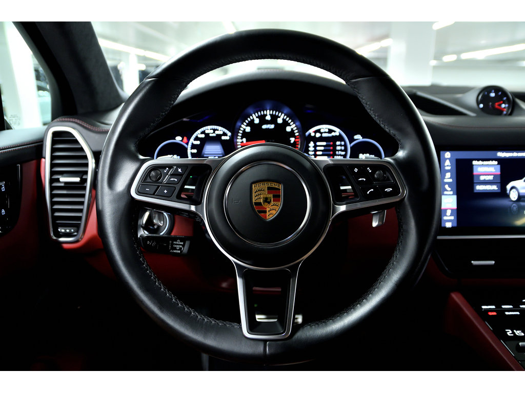 Porsche Cayenne GTS AWD / Premium Plus Package / BOSE / ACC 2021 à Laval, Québec - 26 - w1024h768px