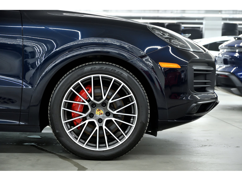 Porsche Cayenne GTS AWD / Premium Plus Package / BOSE / ACC 2021 à Laval, Québec - 6 - w1024h768px