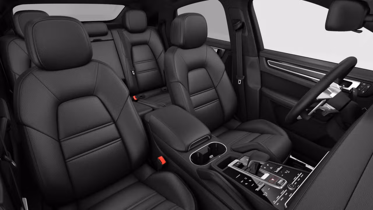 Porsche Cayenne GTS Coupe 2021 à Laval, Québec - 7 - w1024h768px