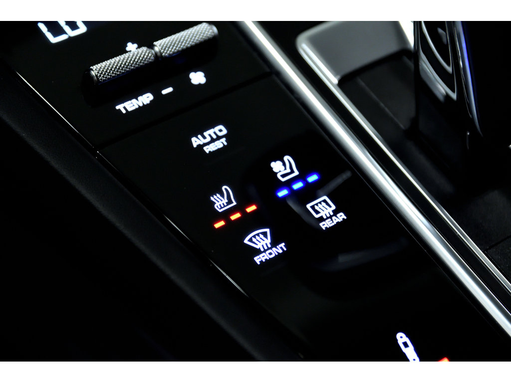 Porsche Cayenne Turbo S E-Hybrid Coupe AWD 2022 à Laval, Québec - 31 - w1024h768px