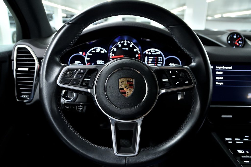 Porsche Cayenne  2022 à Laval, Québec - 17 - w1024h768px