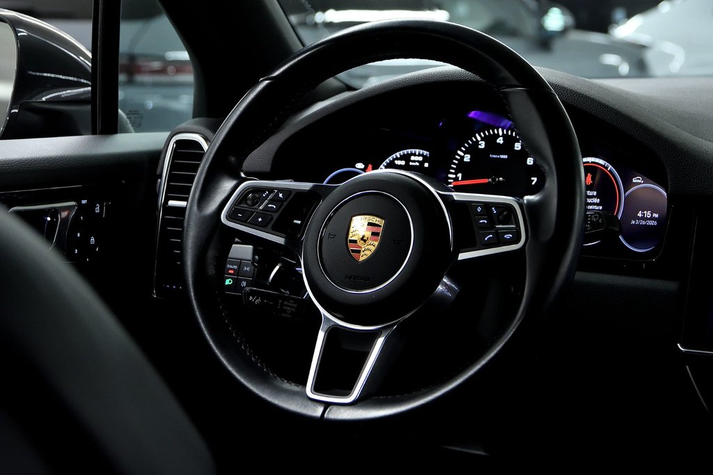 Porsche Cayenne  2022 à Laval, Québec - 34 - w1024h768px