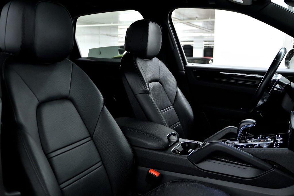 Porsche Cayenne  2022 à Laval, Québec - 31 - w1024h768px