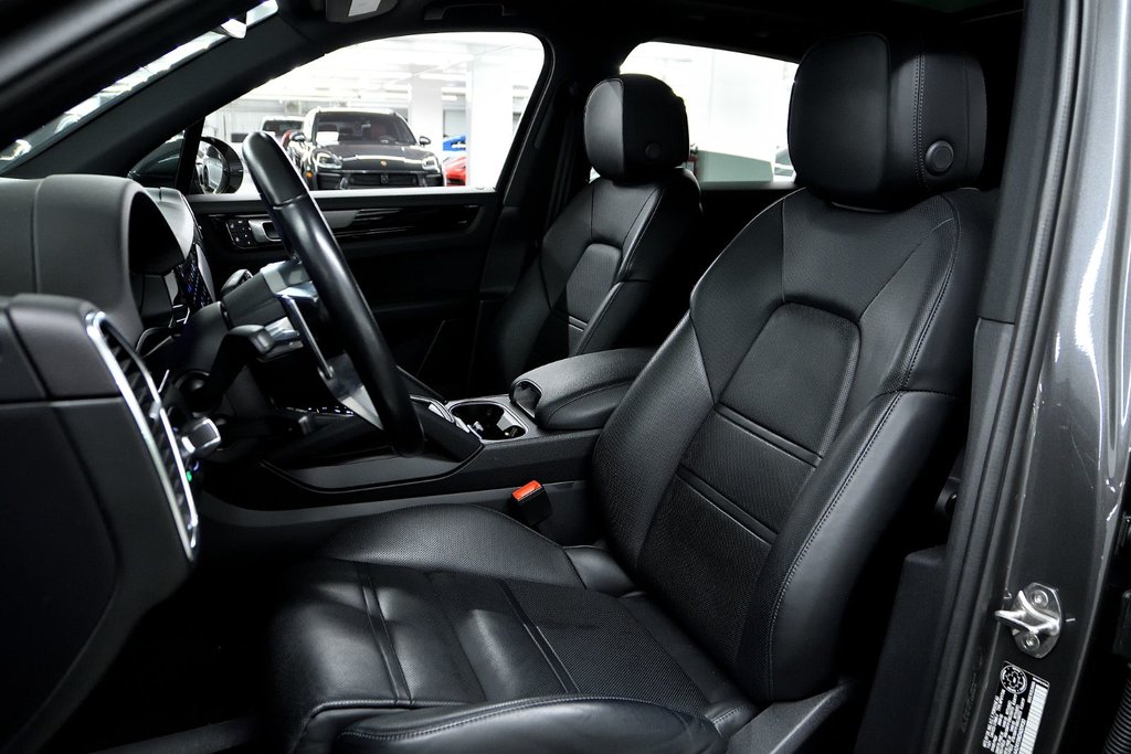 Porsche Cayenne  2022 à Laval, Québec - 16 - w1024h768px