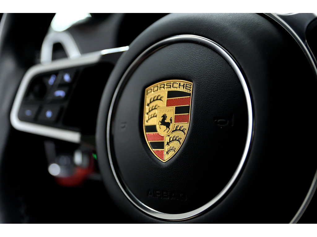 2023 Porsche Cayenne GTS Coupe AWD in Laval, Quebec - 18 - w1024h768px