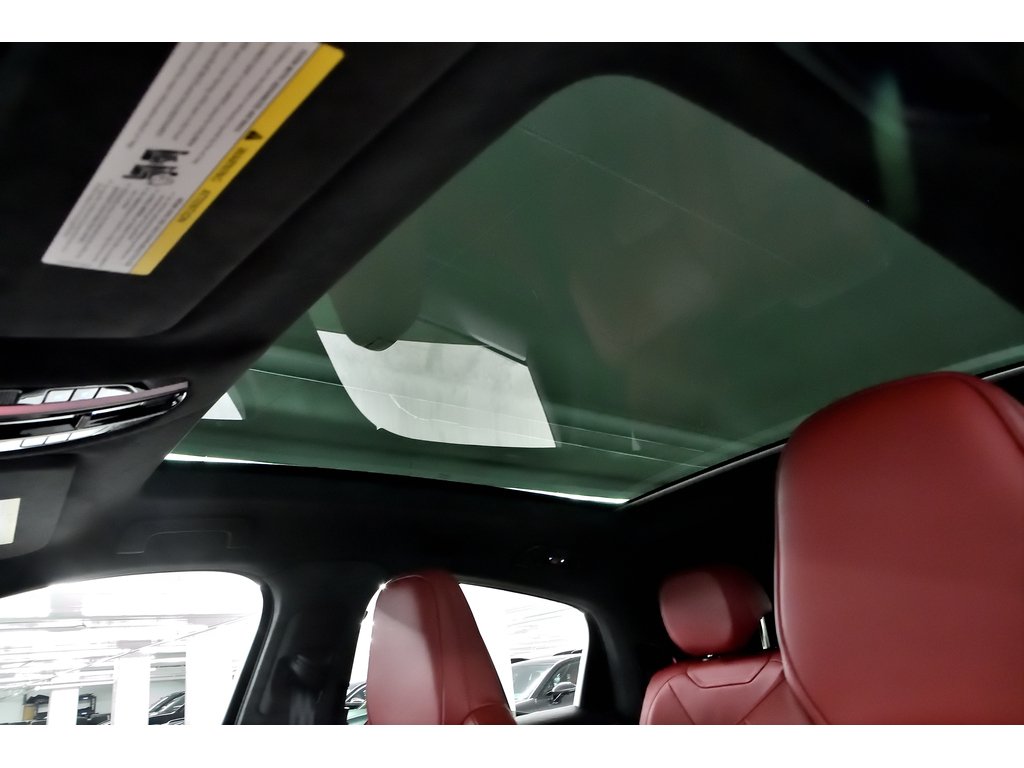 2023 Porsche Cayenne GTS Coupe AWD / Adaptive Cruise / BOSE in Laval, Quebec - 15 - w1024h768px