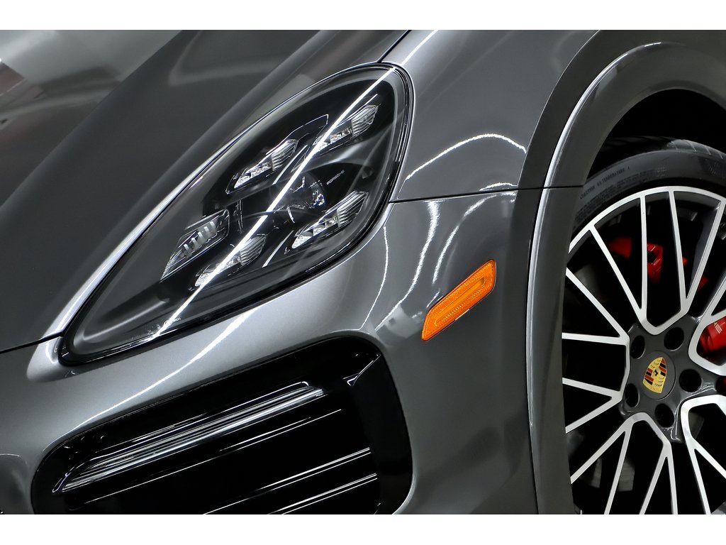 2023 Porsche Cayenne GTS Coupe AWD / Adaptive Cruise / BOSE in Laval, Quebec - 7 - w1024h768px