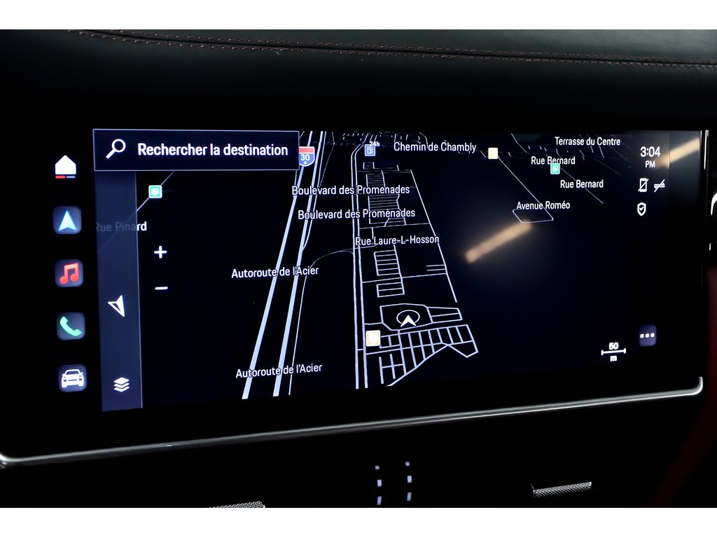2023 Porsche Cayenne GTS Coupe AWD / Adaptive Cruise / BOSE in Laval, Quebec - 29 - w1024h768px