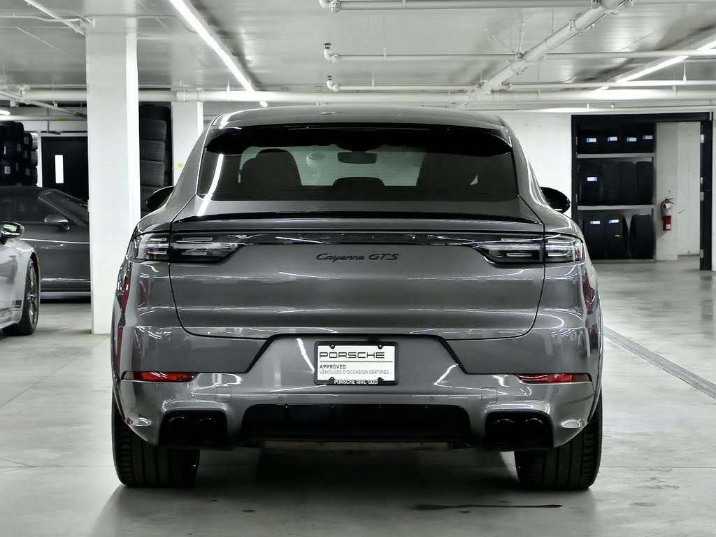 2023 Porsche Cayenne GTS Coupe AWD / Adaptive Cruise / BOSE in Laval, Quebec - 4 - w1024h768px