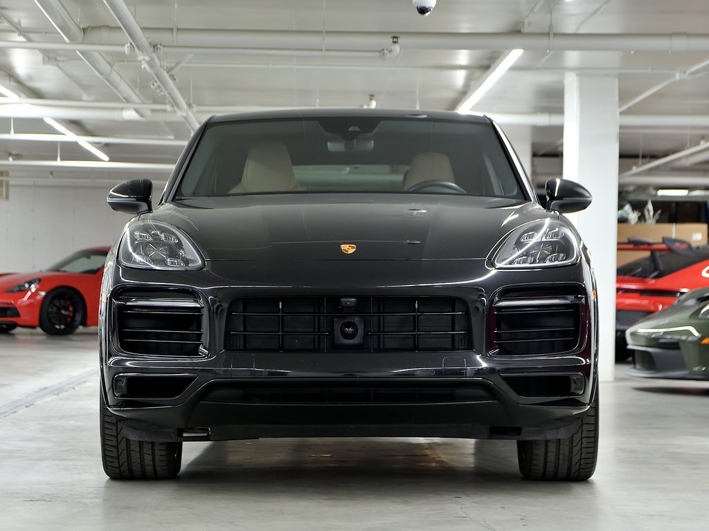 Porsche Cayenne S Platinum Coupe / Premium + Performance Package 2023 à Laval, Québec - 5 - w1024h768px