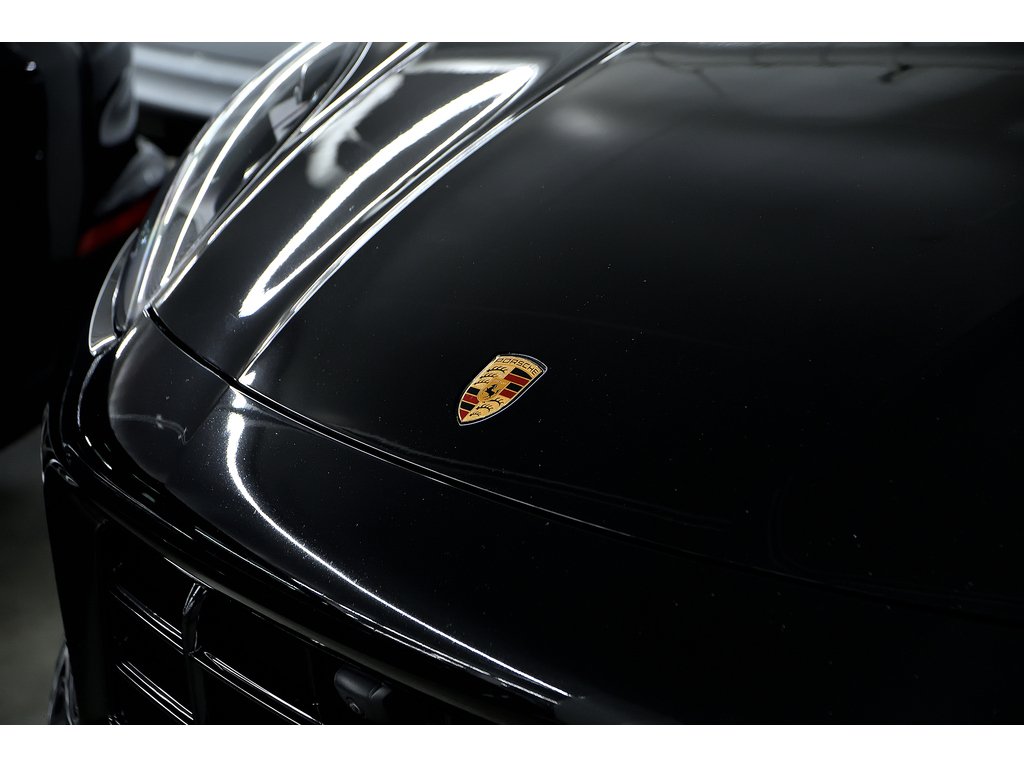 2023 Porsche Cayenne S Platinum Coupe / Premium + Performance Package in Laval, Quebec - 6 - w1024h768px