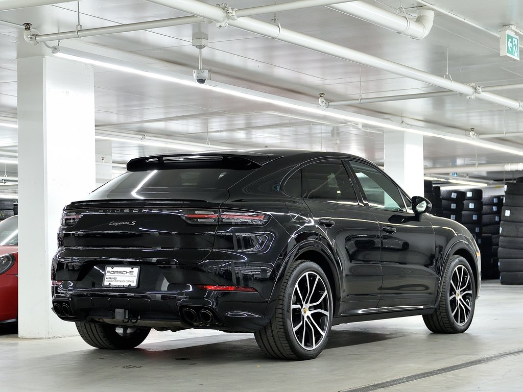Porsche Cayenne S Platinum Coupe / Premium + Performance Package 2023 à Laval, Québec - 3 - w1024h768px