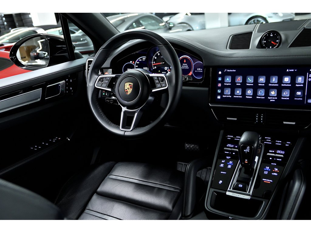 Porsche Cayenne Platinum Edition / Premium Plus / Sport Exhaust 2023 à Laval, Québec - 25 - w1024h768px
