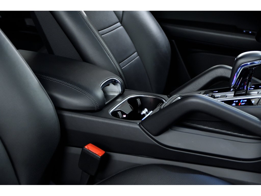 Porsche Cayenne Platinum Edition / Premium Plus / Sport Exhaust 2023 à Laval, Québec - 22 - w1024h768px