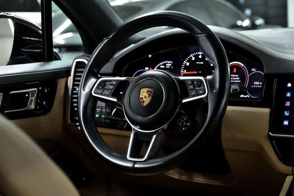 Porsche Cayenne Coupe Platinum Edition 2023 à Laval, Québec - 38 - w1024h768px
