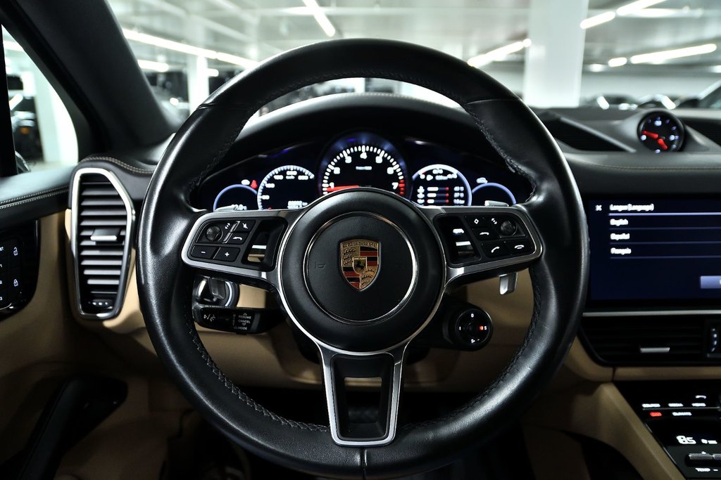 Porsche Cayenne Coupe Platinum Edition 2023 à Laval, Québec - 16 - w1024h768px