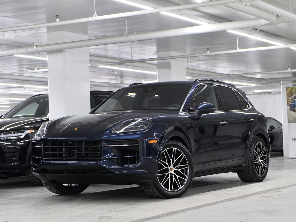 Porsche Cayenne / Premium Package Plus / Hitch / Adaptive Cruise 2024 à Laval, Québec - 1 - w1024h768px