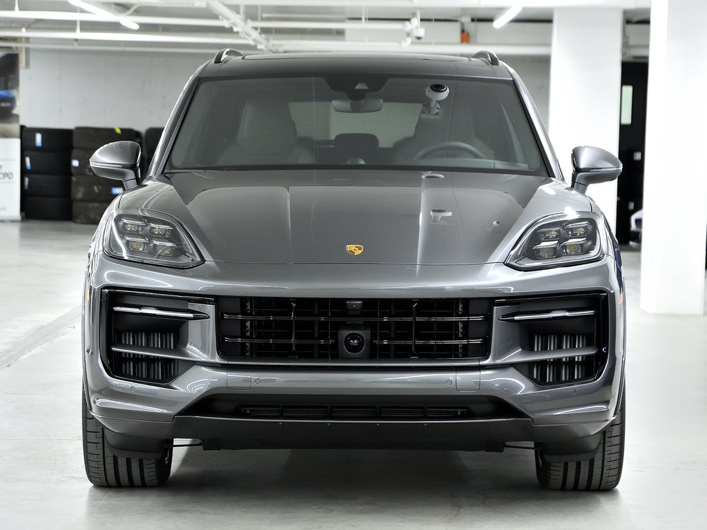 Porsche Cayenne S / Premium Plus / Air Suspension / Sport Design 2024 à Laval, Québec - 5 - w1024h768px